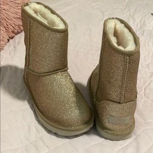 Girls Ugg boots